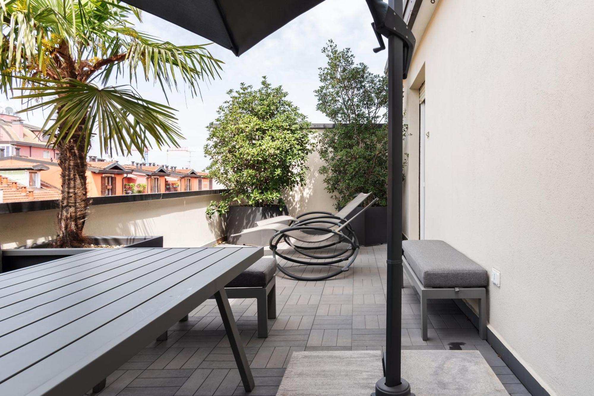 Favoloso Bilocale Con Terrazza Nel Cuore Di Apartamento Milán